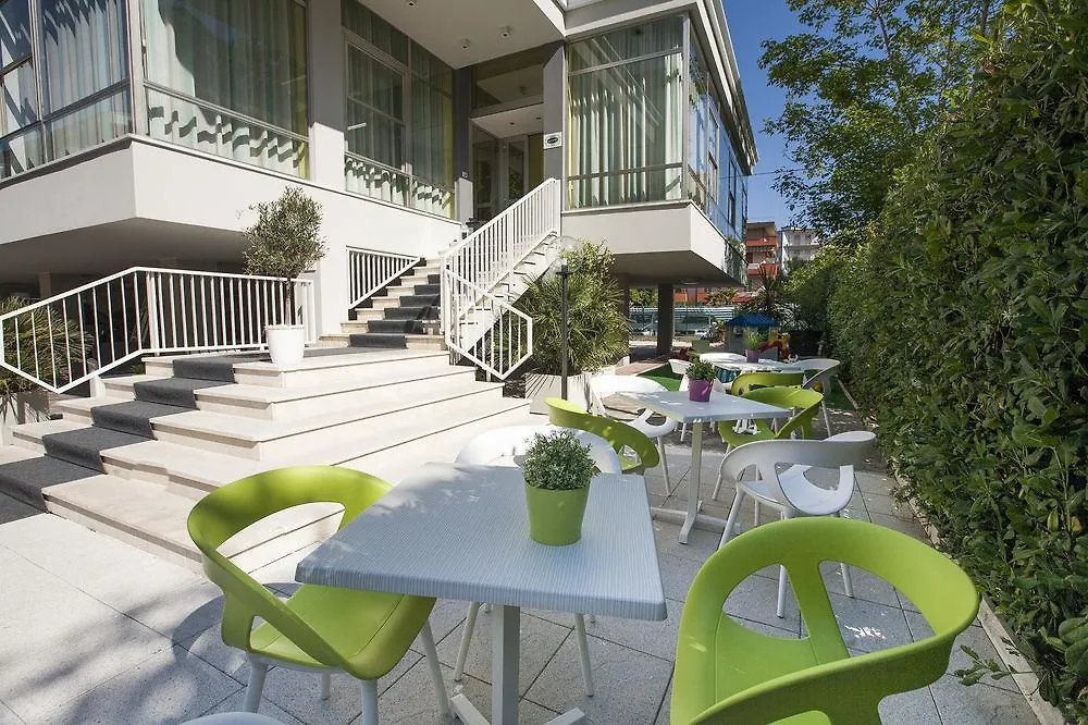 Hotel Geminus B&B Cesenatico